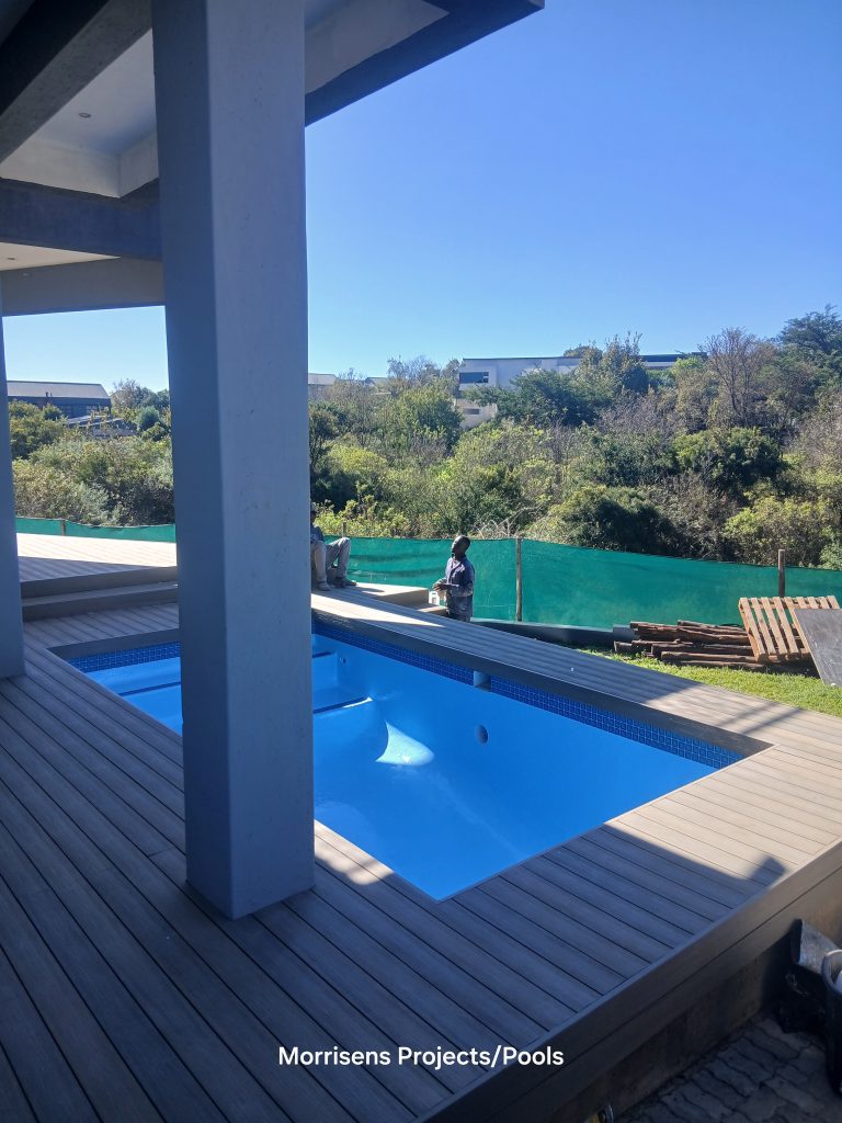 Fiberglass-relining-morrisens-pools-jpeg